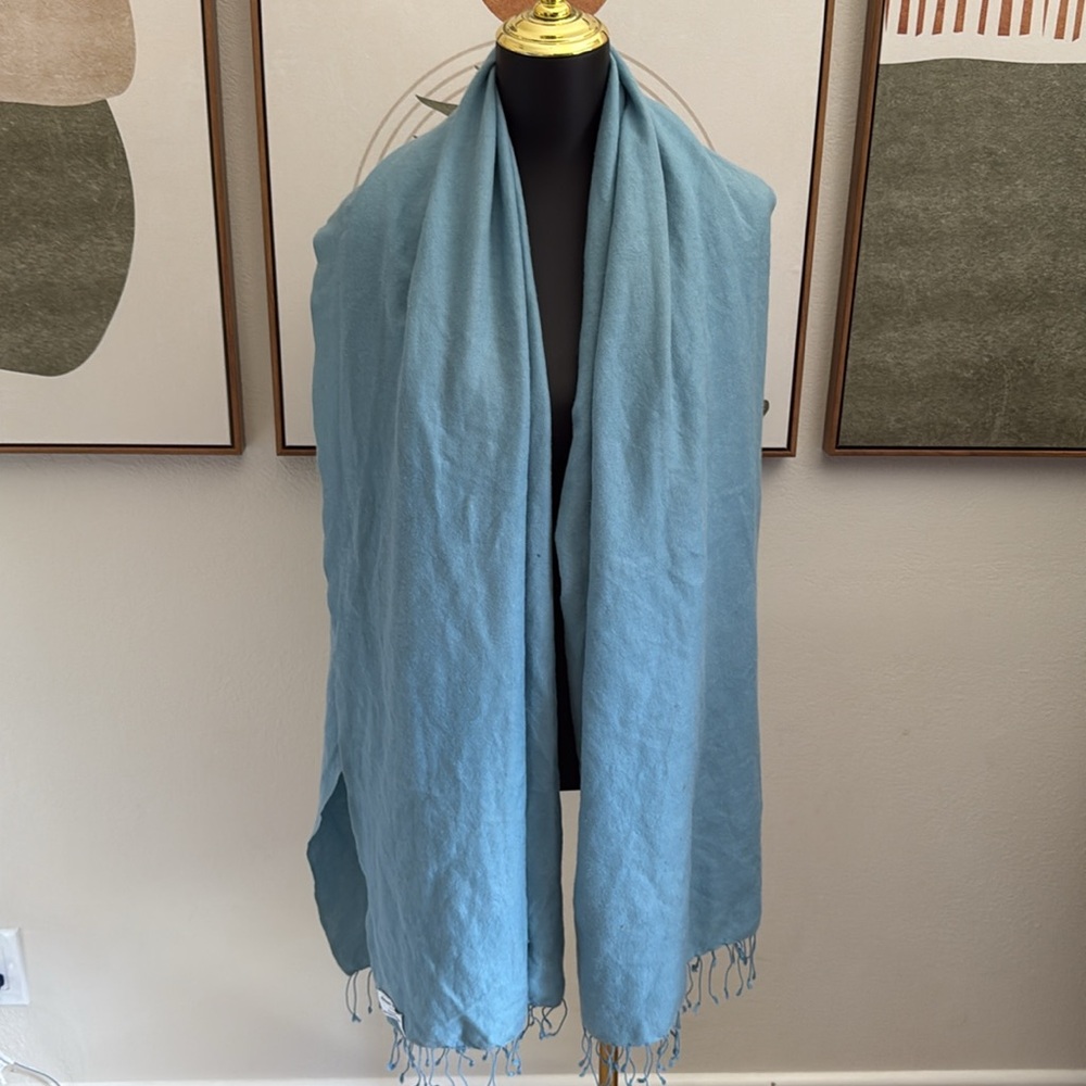 3/$10 Armand Diradourian Pashmina Silk Teal Wrap Scarf